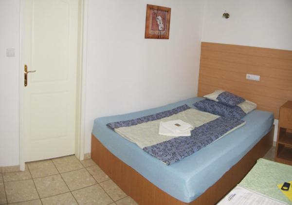 Nadix Panzio Bed & Breakfast Debrecen Room photo
